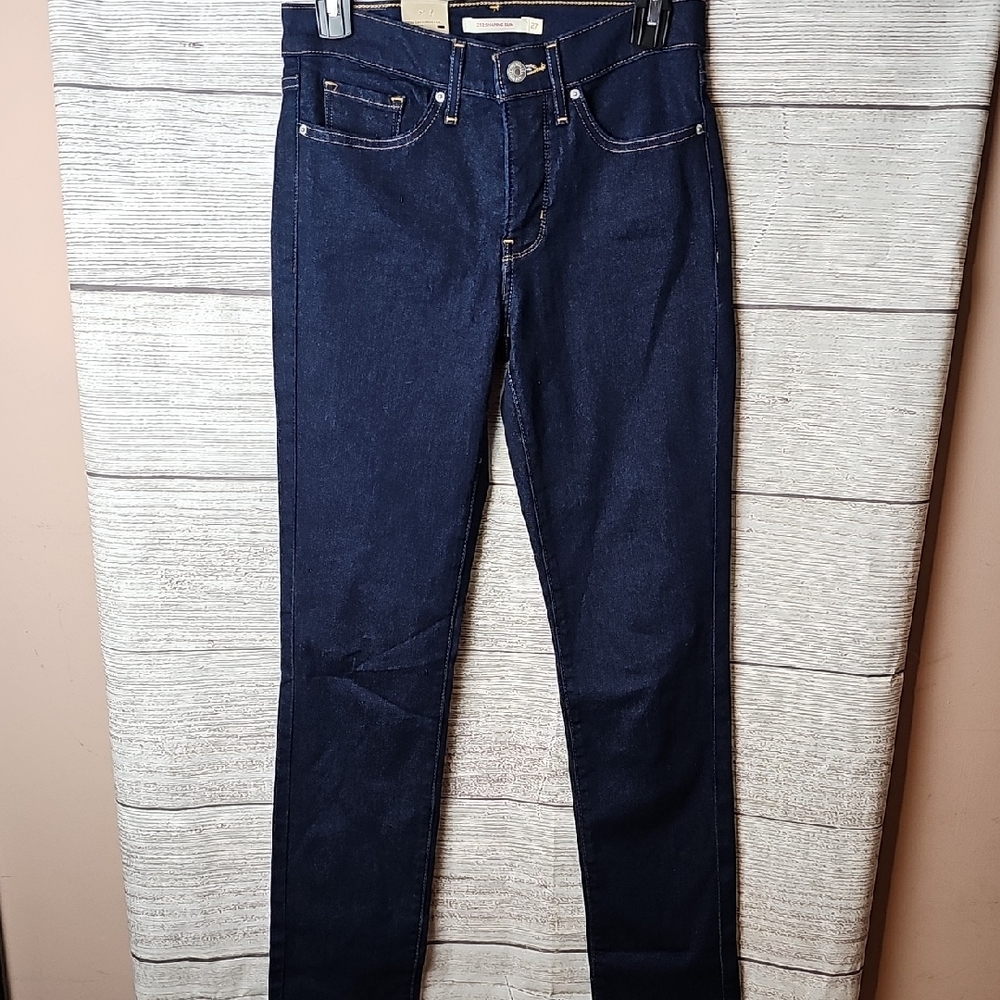 Levi's Women's Size 27 Short Dark Blue Straight Jeans